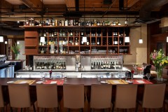 Cioppinos-Bar-2
