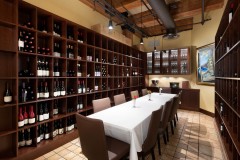 Cioppinos-Mamma-Paola-Room